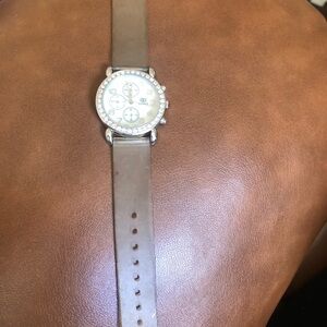 Brown Leather Bracelet with Elegant Design